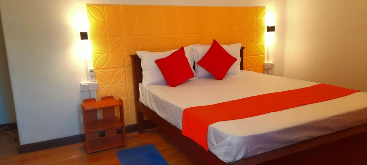Homestay Regent Residencies - *